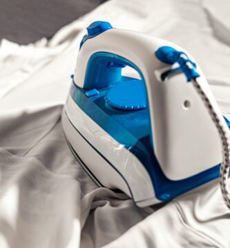 No sale vapor de la plancha cómo solucionarlo trasera planchaderopa.com